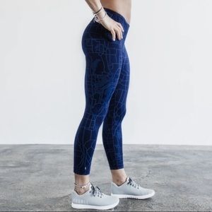 No Bull Mid Rise 7/8 Tights Deep Navy Leggings